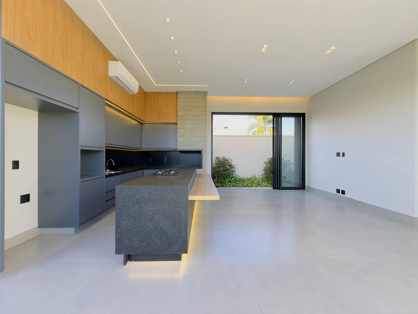 #5462 - Casa em condomínio para Venda em Bady Bassit - SP