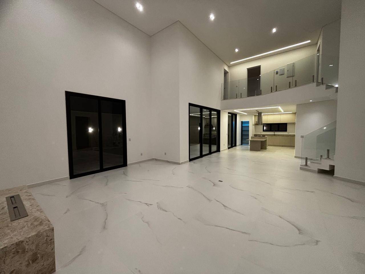 #6201 - Casa em condomínio para Venda em Santana de Parnaíba - SP