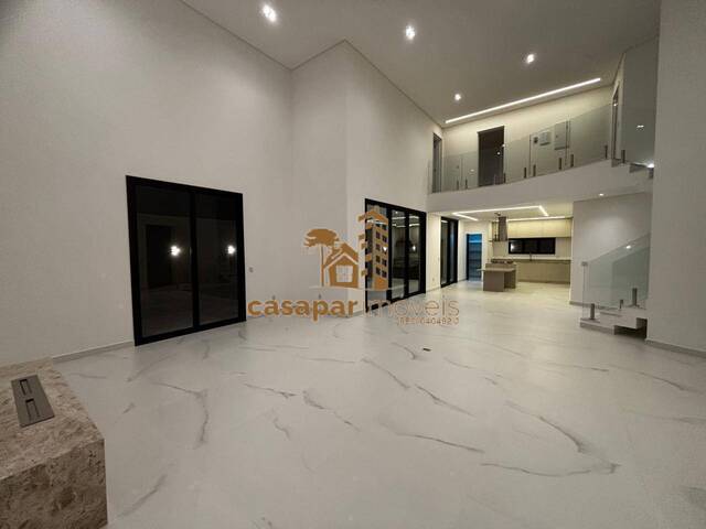 #6201 - Casa em condomínio para Venda em Santana de Parnaíba - SP - 1
