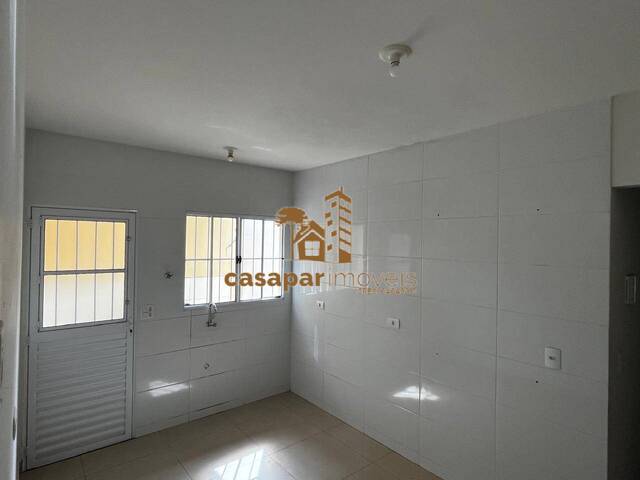 #6963 - Casa para Venda em Cambé - PR - 2