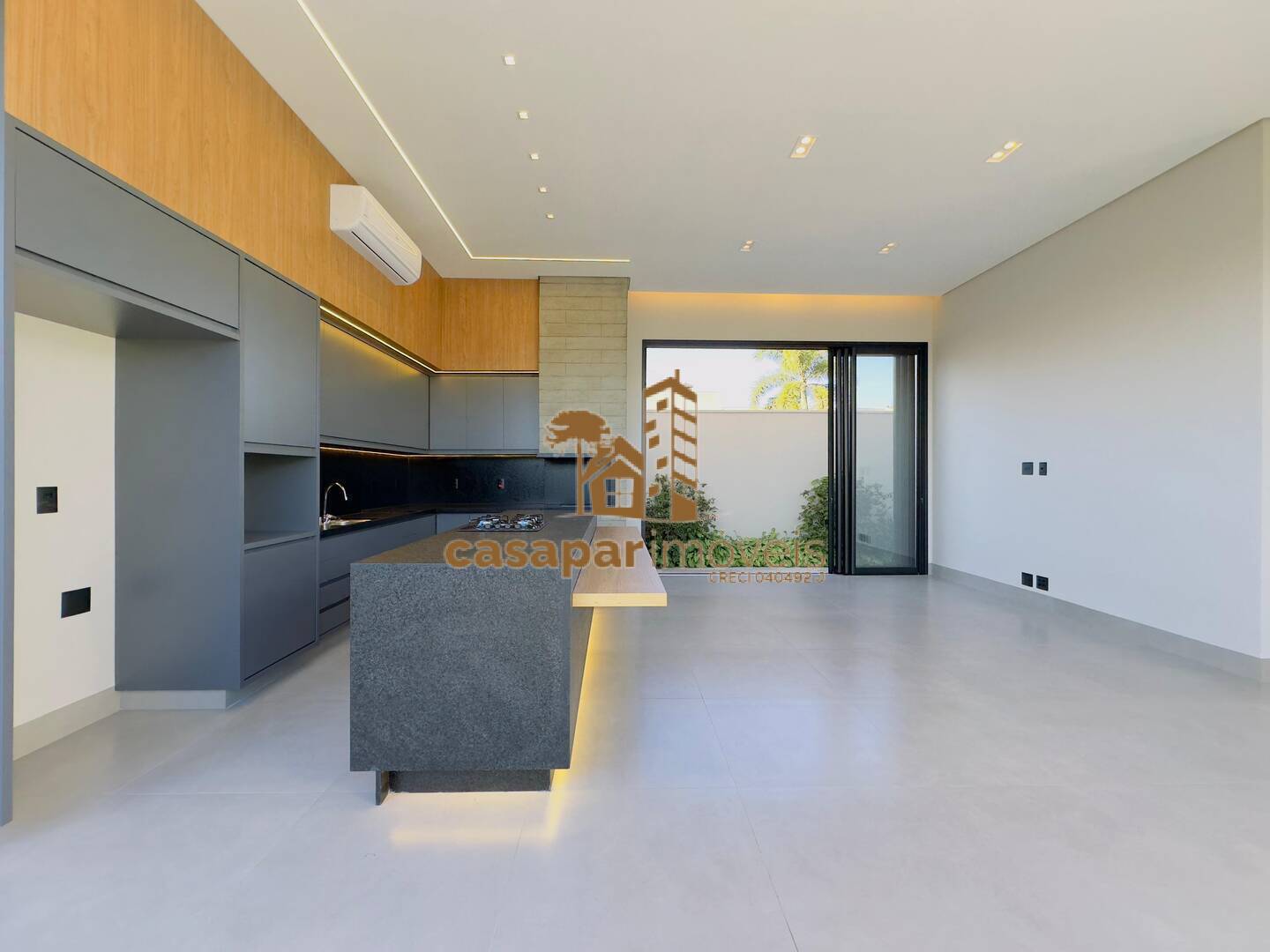 Casa à Venda em Condóminio Fechado, Nunca Habitada e Piscina Privativa