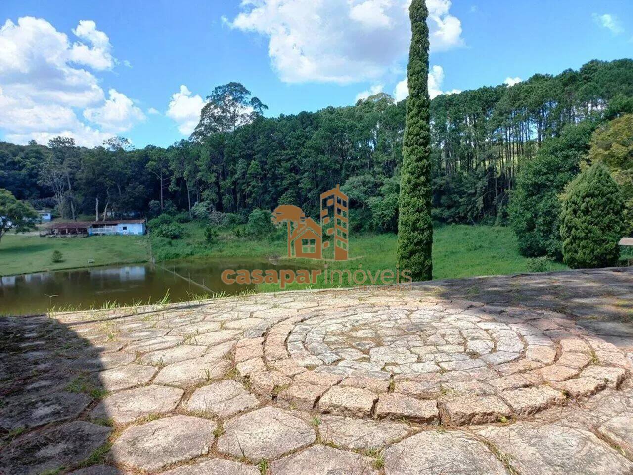 Sítio à Venda em São Roque com 68.993m², Total Comodidade e Tranquilidade