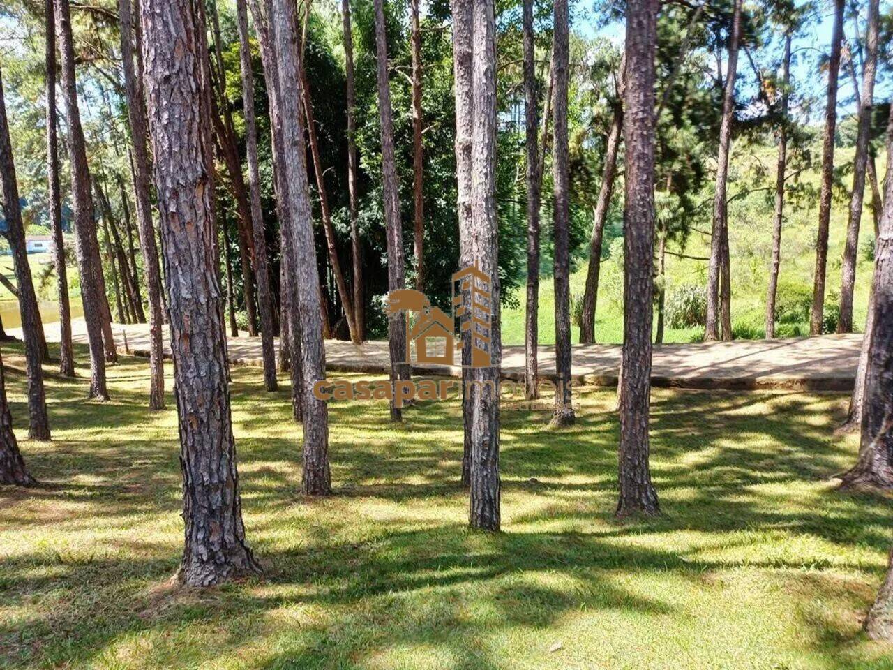 Sítio à Venda em São Roque com 68.993m², Total Comodidade e Tranquilidade