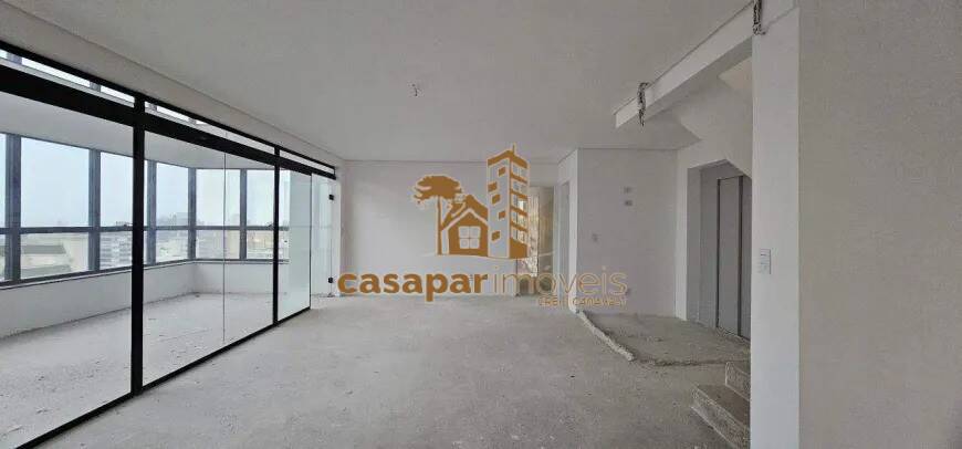 Cobertura à Venda com 340m² e 4 Quartos, Nova e Nunca Habitado com 6 Vagas