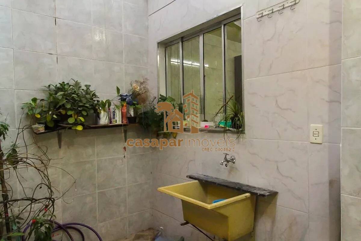 Sobrado à Venda com 95m², 2 Dormitórios e Excelente Localização