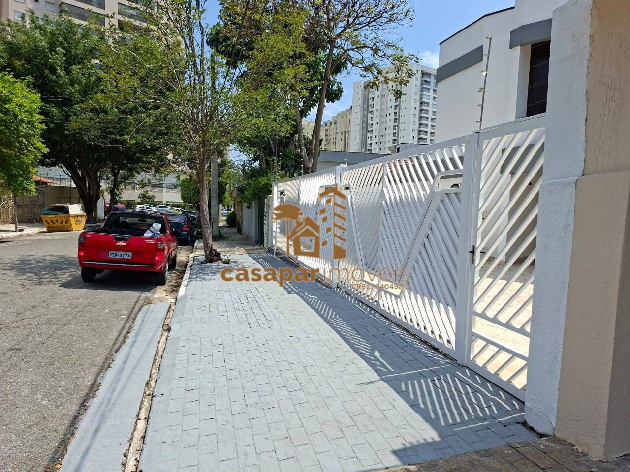 Sobrado para Locação no Jardim São Caetano, 3 Dormitórios com Piscina