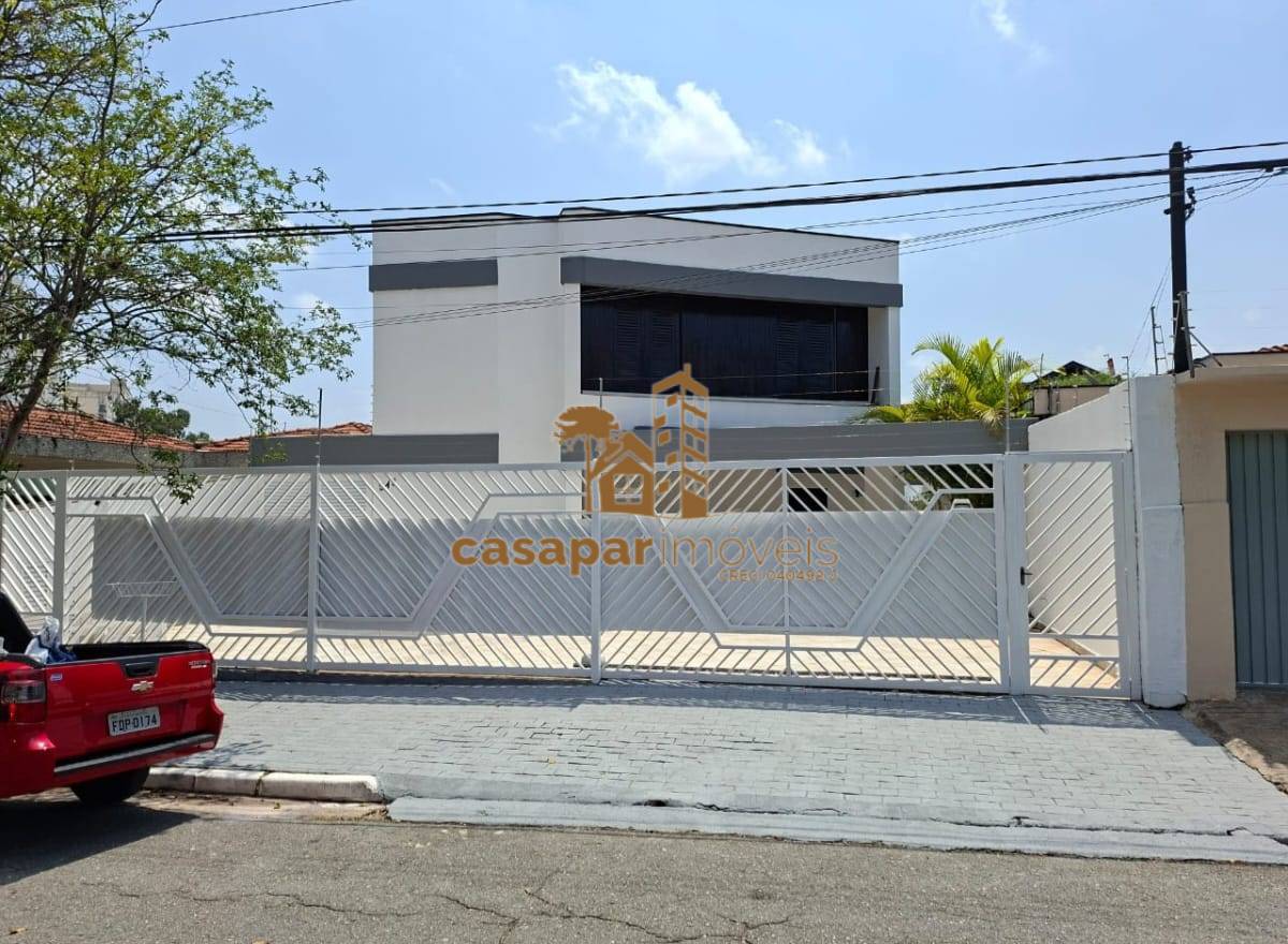 Sobrado para Locação no Jardim São Caetano, 3 Dormitórios com Piscina