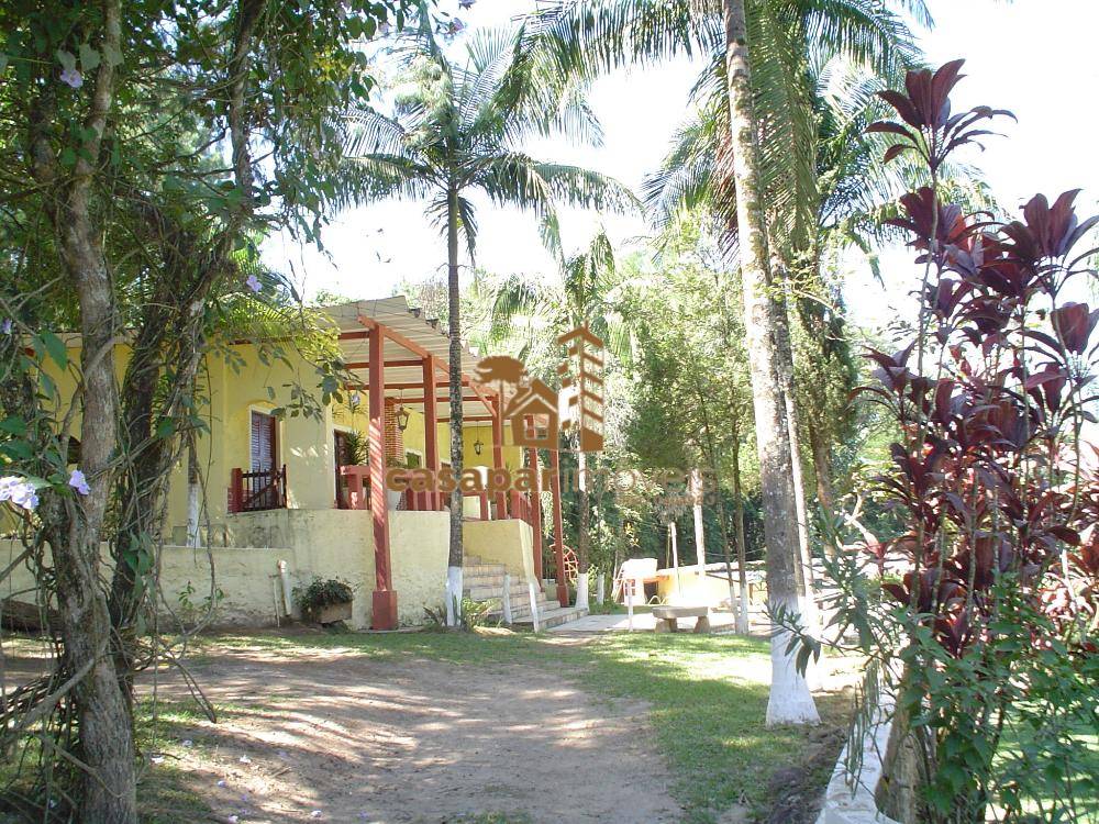 Sitio à Venda em Atibaia com 26.000m², com Piscina, Espaço Gourmet e Lazer
