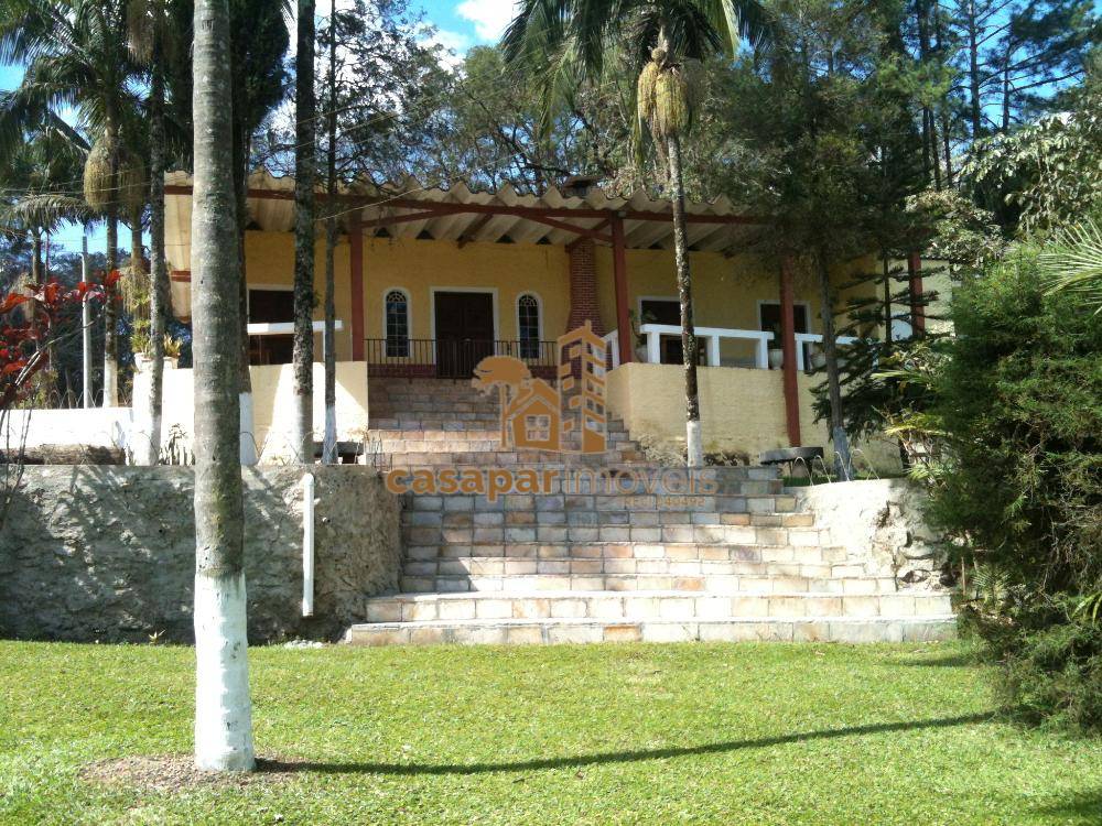 Sitio à Venda em Atibaia com 26.000m², com Piscina, Espaço Gourmet e Lazer
