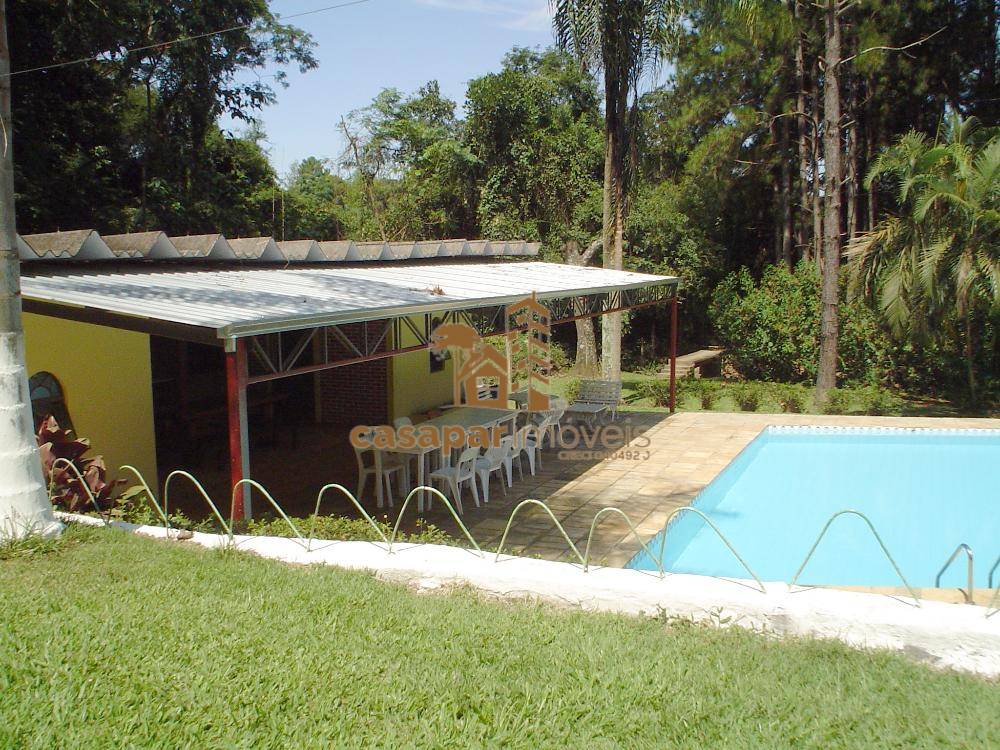 Sitio à Venda em Atibaia com 26.000m², com Piscina, Espaço Gourmet e Lazer