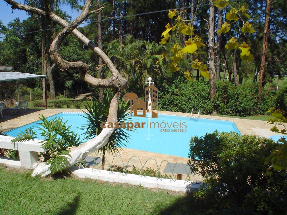 Sitio à Venda em Atibaia com 26.000m², com Piscina, Espaço Gourmet e Lazer