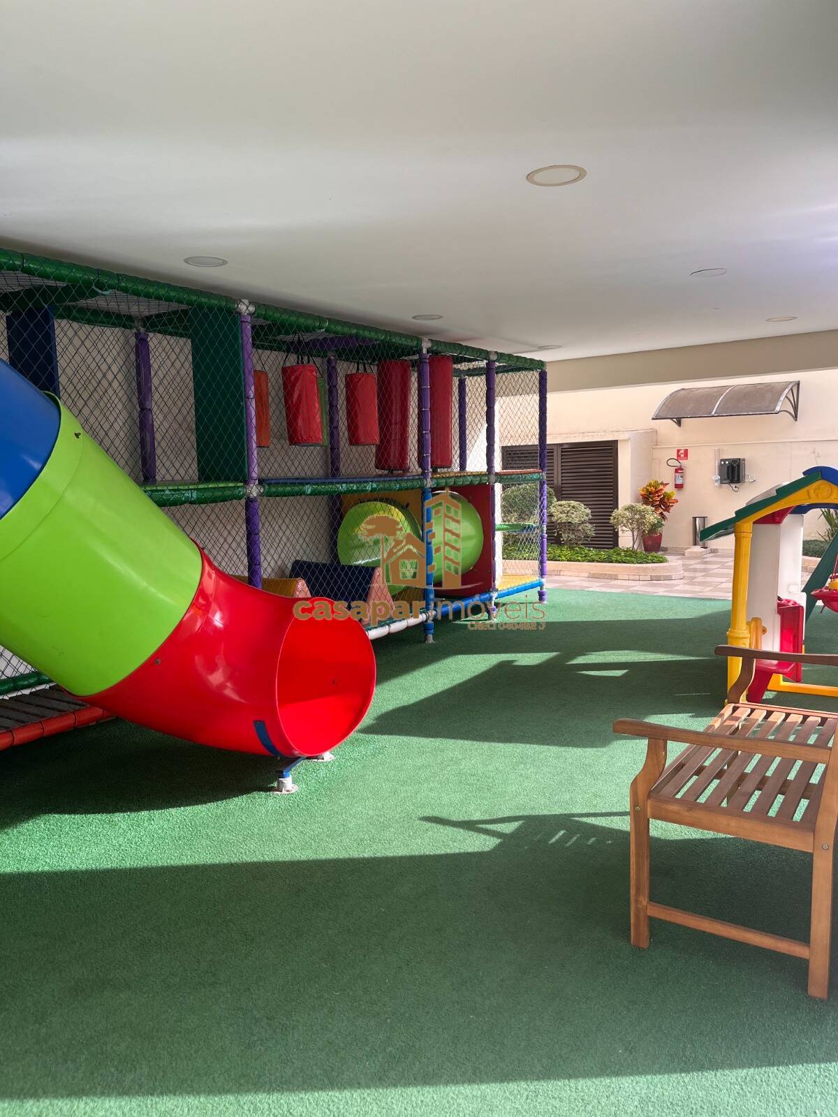 Apartamento à Venda com 106m², 3 Dormitórios com Lazer e 2 Vagas