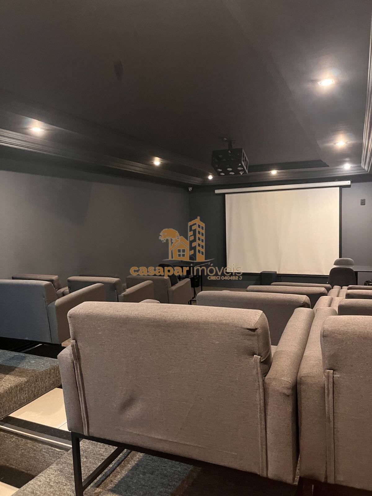 Apartamento à Venda com 106m², 3 Dormitórios com Lazer e 2 Vagas