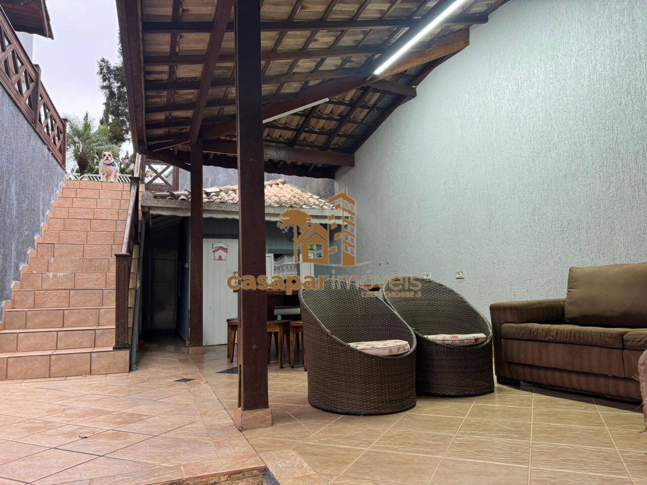 Sobrado à Venda com 500m², 3 Dormitórios com Piscina e Espaço Gourmet