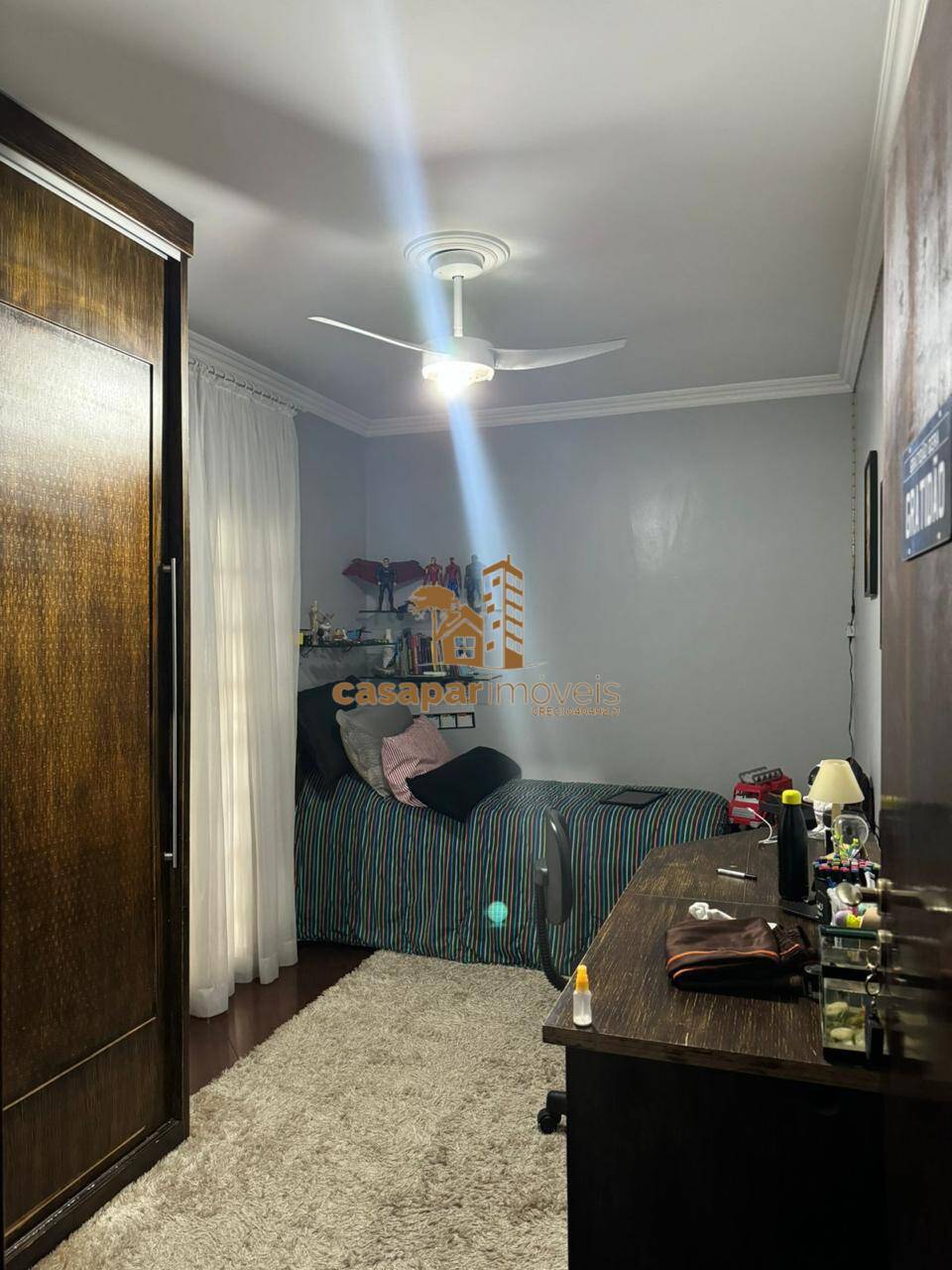 Sobrado à Venda com 500m², 3 Dormitórios com Piscina e Espaço Gourmet