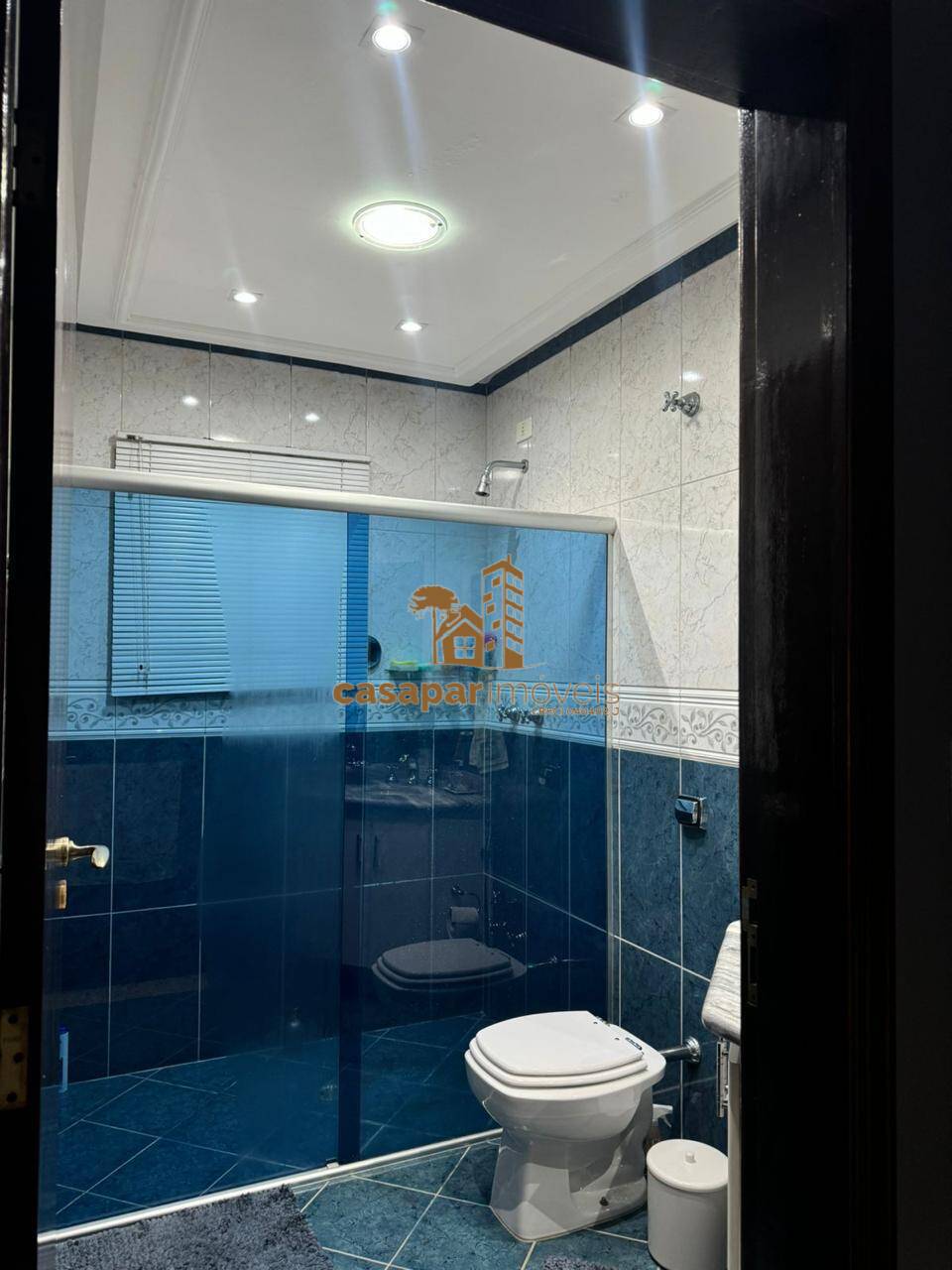 Sobrado à Venda com 500m², 3 Dormitórios com Piscina e Espaço Gourmet