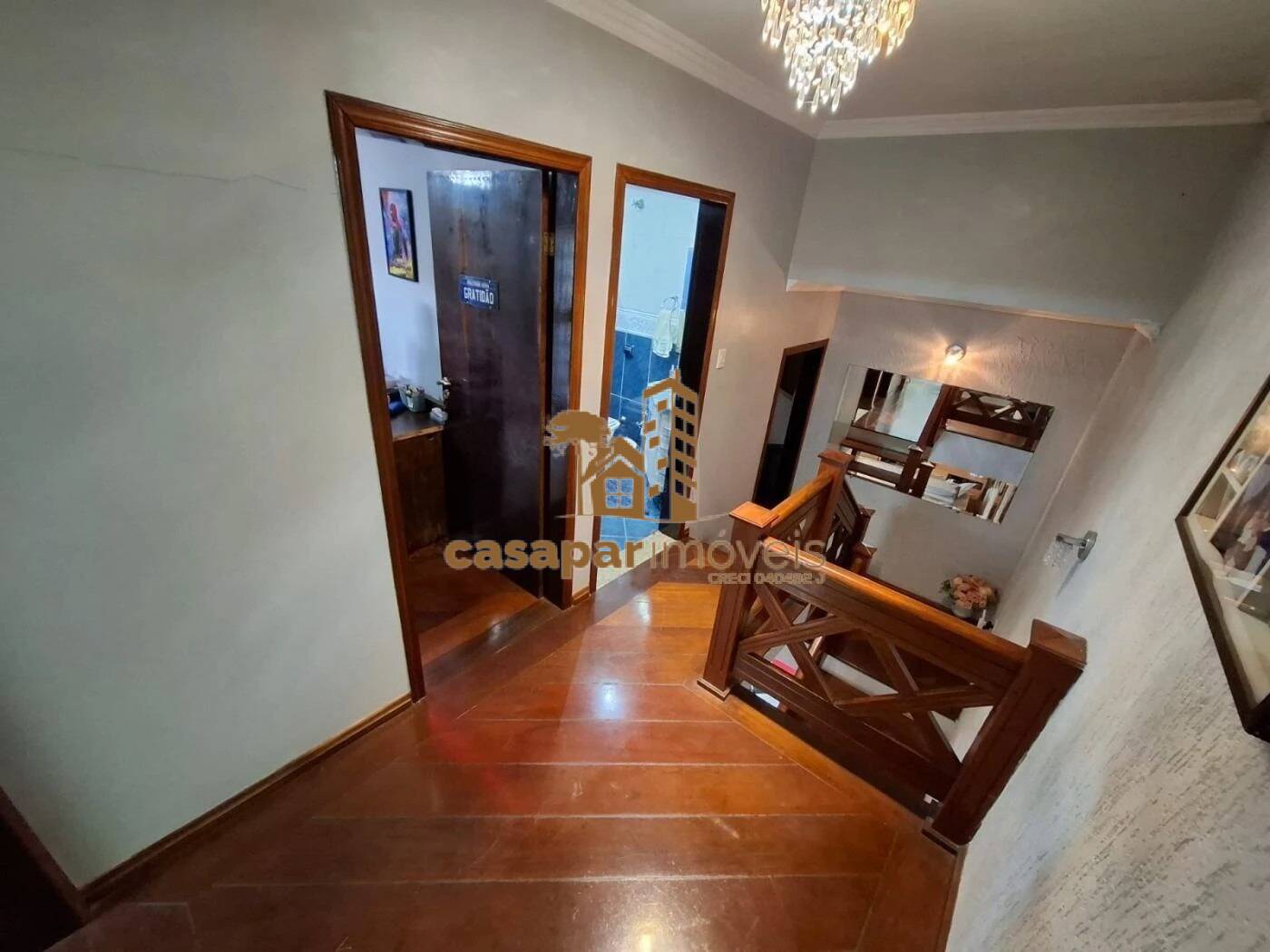 Sobrado à Venda com 500m², 3 Dormitórios com Piscina e Espaço Gourmet