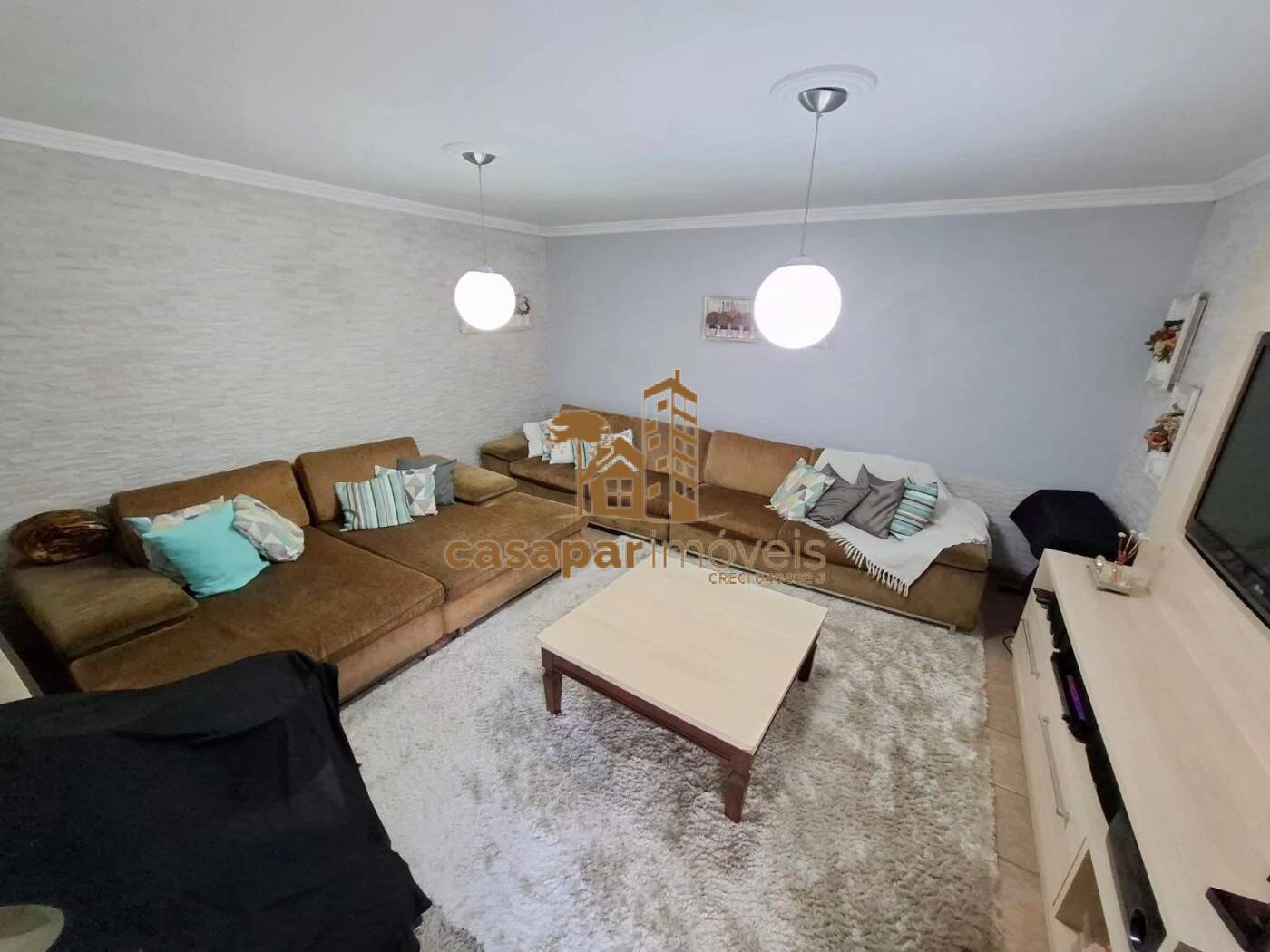 Sobrado à Venda com 500m², 3 Dormitórios com Piscina e Espaço Gourmet