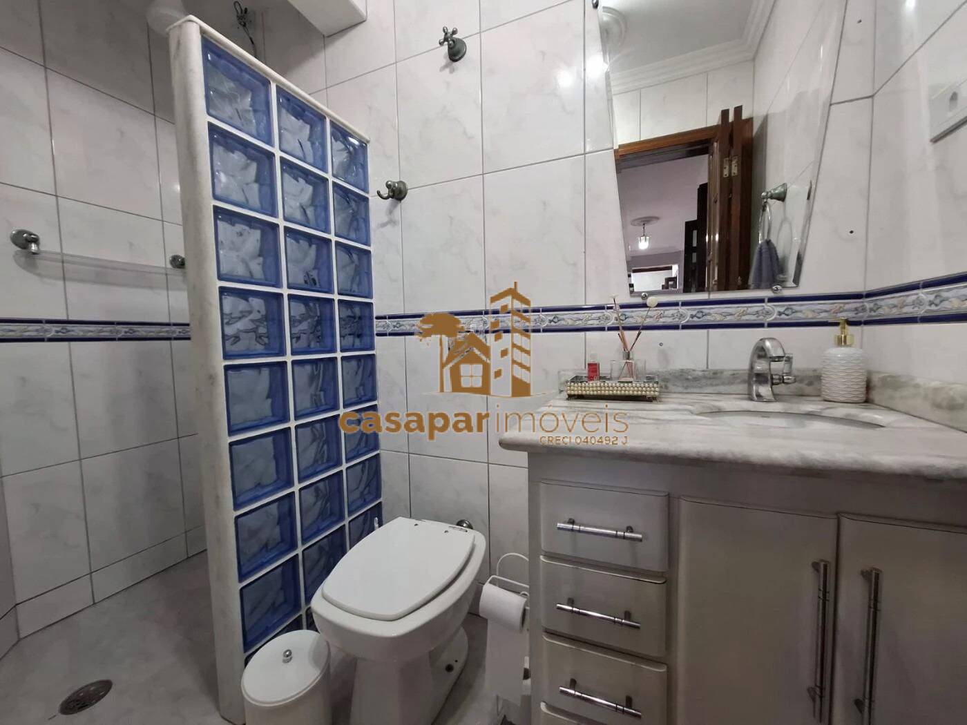 Sobrado à Venda com 500m², 3 Dormitórios com Piscina e Espaço Gourmet