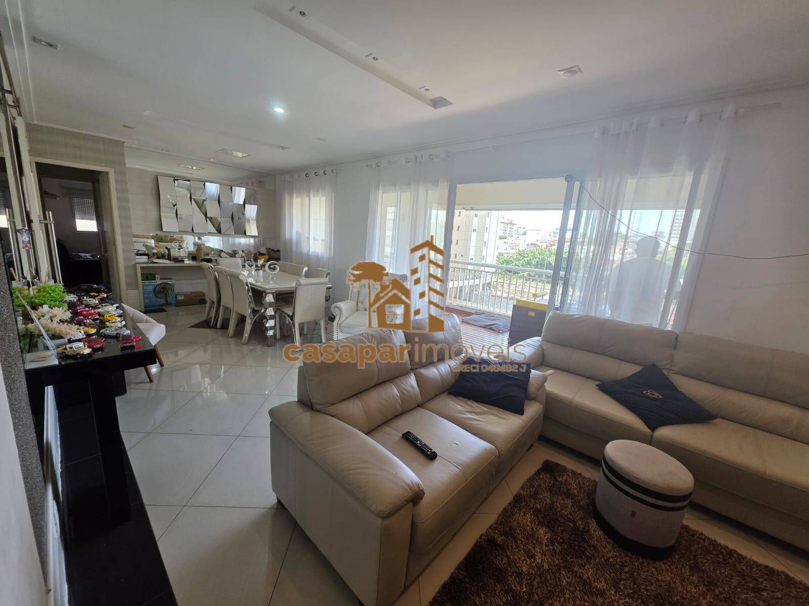 Apartamento à Venda no Catalunya, 128m² com 3 Dormitórios e 2 Vagas
