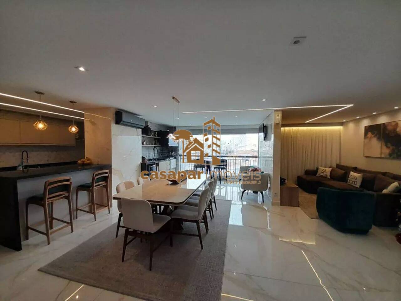 Apartamento à Venda e Mobiliado com 143m², 3 Suítes, 3 Vagas com Lazer