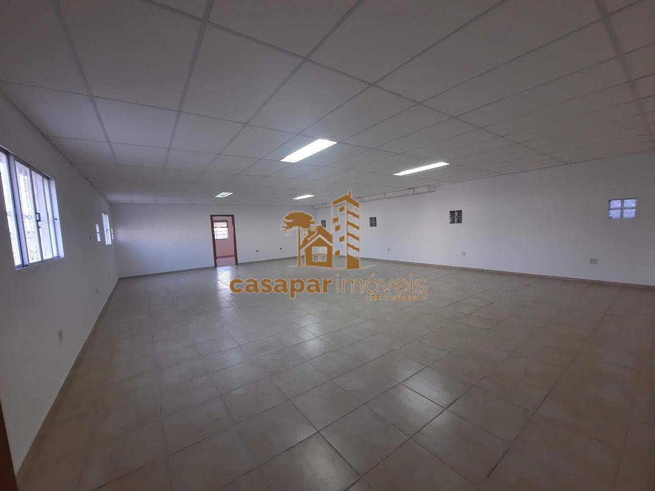 Salão Comercial para Locação com 130m², Proximo a Visconde de Inhaúma