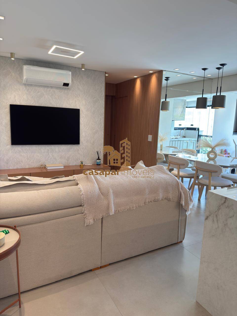 Apartamento à Venda no Bairro Jardim, 82m² com 2 Suítes e Mobiliado
